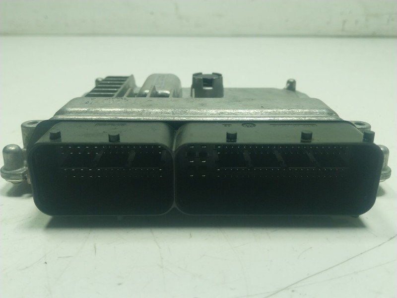 Recambio de centralita motor uce para seat leon (5f1) 1.6 tdi referencia OEM IAM 04L906056TJ 04L907445G 