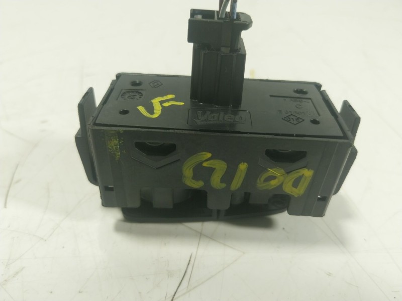 Recambio de warning para dacia sandero ii 1.0 tce 90 gpf referencia OEM IAM 252100502R  