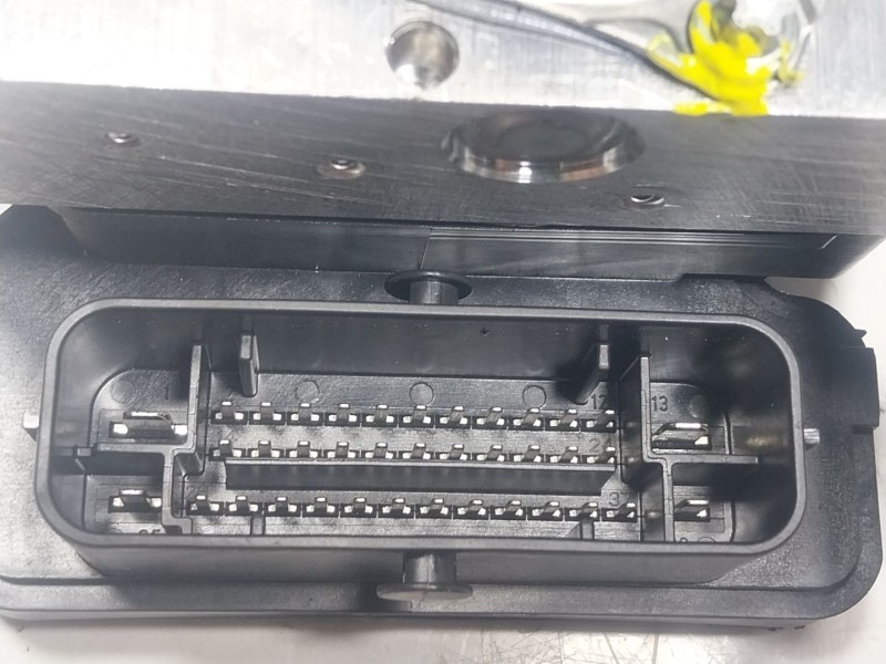 Recambio de abs para volkswagen polo vi (aw1, bz1, ae1) 1.0 tsi referencia OEM IAM  2Q0614517AP 