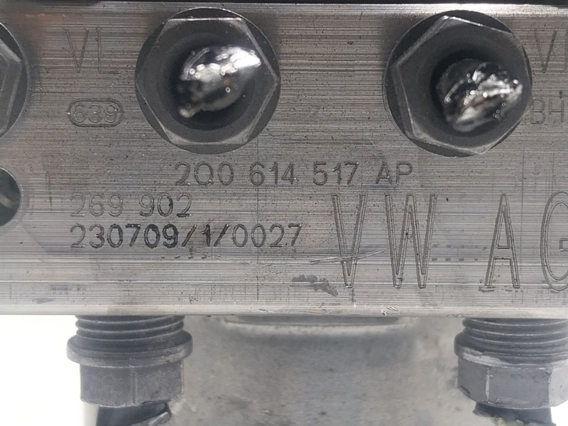 Recambio de abs para volkswagen polo vi (aw1, bz1, ae1) 1.0 tsi referencia OEM IAM  2Q0614517AP 