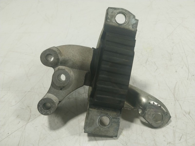 Recambio de soporte motor derecho para ford ka (ru8) 1.2 referencia OEM IAM   