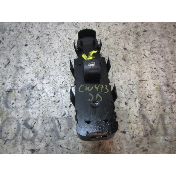 MANDO ELEVALUNAS DELANTERO DERECHO 