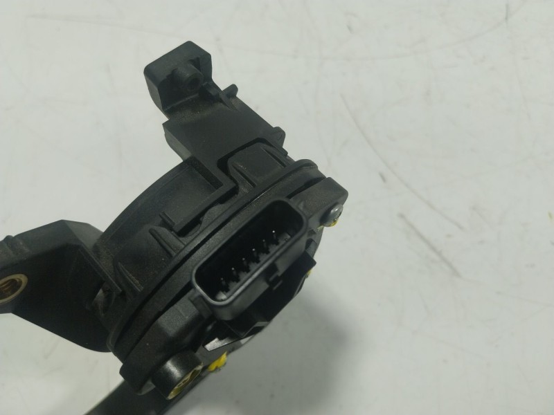 Recambio de potenciometro pedal para dacia sandero ii tce 90 (b8m1, b8ma) referencia OEM IAM 180022703R 180022703R 