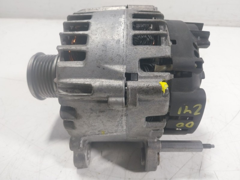 Recambio de alternador para seat leon (5f1) 1.6 tdi referencia OEM IAM 04L903021H 04L903021H 