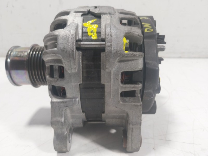 Recambio de alternador para seat leon (5f1) 1.2 tsi referencia OEM IAM  04E903015A 