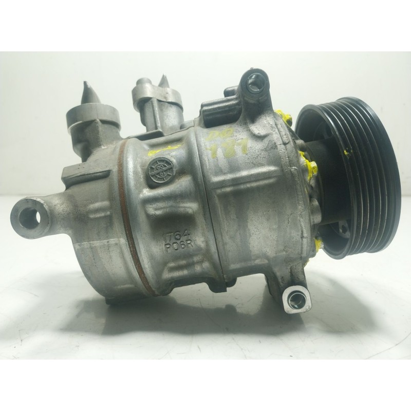 Recambio de compresor aire acondicionado para volkswagen golf vii (5g1, bq1, be1, be2) 1.6 tdi referencia OEM IAM  5Q0816803F 