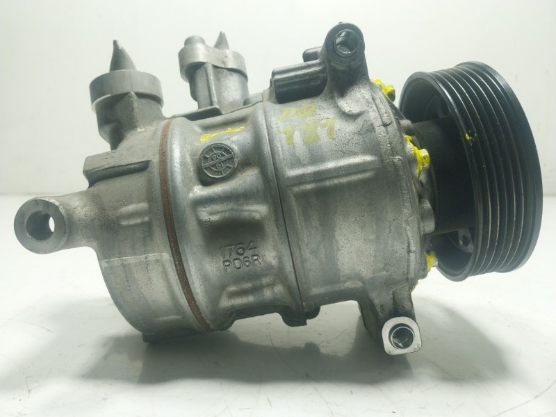 Recambio de compresor aire acondicionado para volkswagen golf vii (5g1, bq1, be1, be2) 1.6 tdi referencia OEM IAM  5Q0816803F 