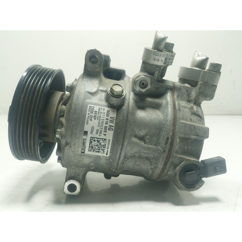 Recambio de compresor aire acondicionado para volkswagen golf vii (5g1, bq1, be1, be2) 1.6 tdi referencia OEM IAM  5Q0816803F 