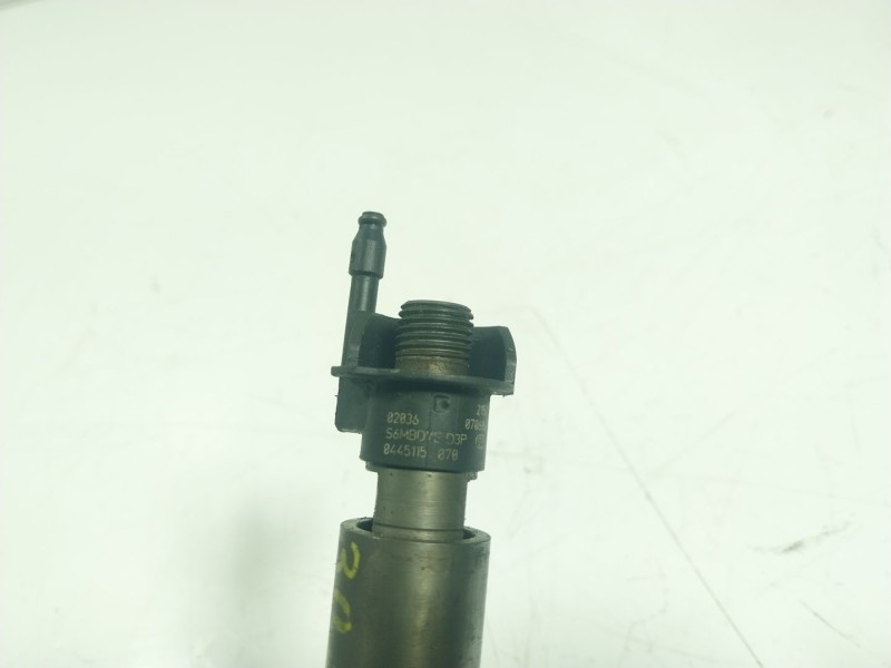 Recambio de inyector para bmw serie 3 coupe (e92) 330d referencia OEM IAM  0445115070 