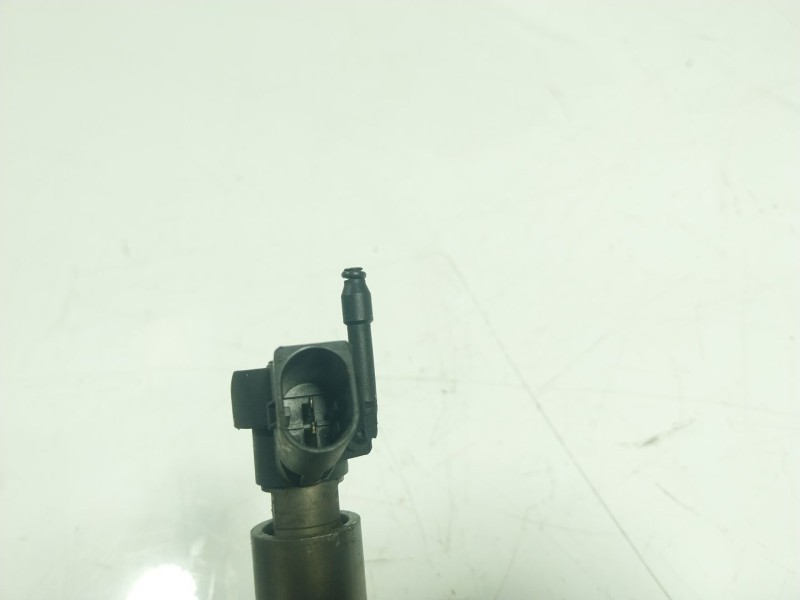Recambio de inyector para bmw serie 3 coupe (e92) 330d referencia OEM IAM  0445115070 