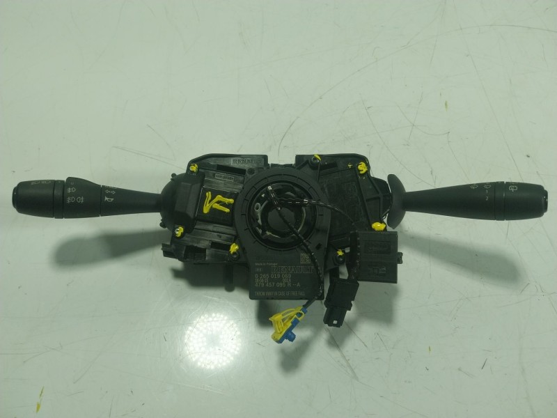 Recambio de mando luces para dacia sandero ii tce 90 (b8m1, b8ma) referencia OEM IAM 8201168008 681726046R 