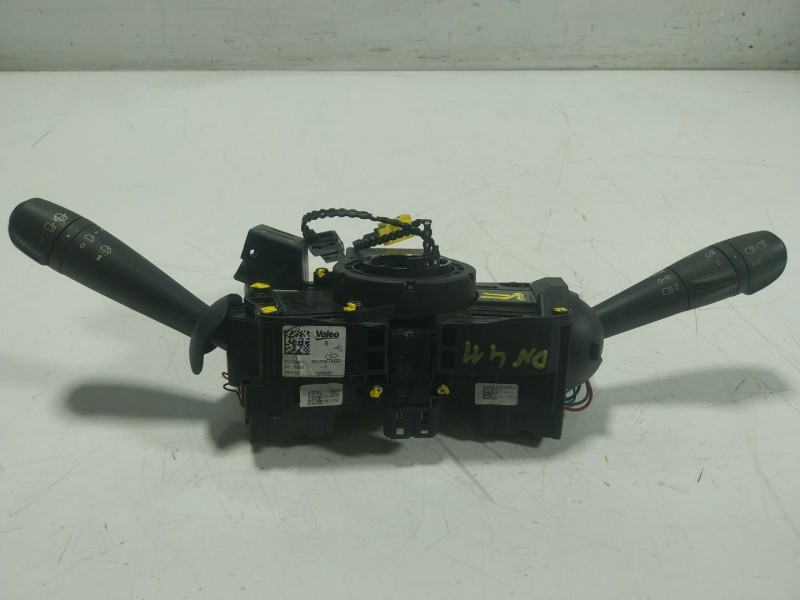 Recambio de mando luces para dacia sandero ii tce 90 (b8m1, b8ma) referencia OEM IAM 8201168008 681726046R 