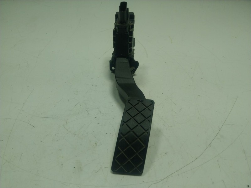 Recambio de potenciometro pedal para volkswagen golf vii (5g1, bq1, be1, be2) 1.6 tdi referencia OEM IAM  5Q1723503H 