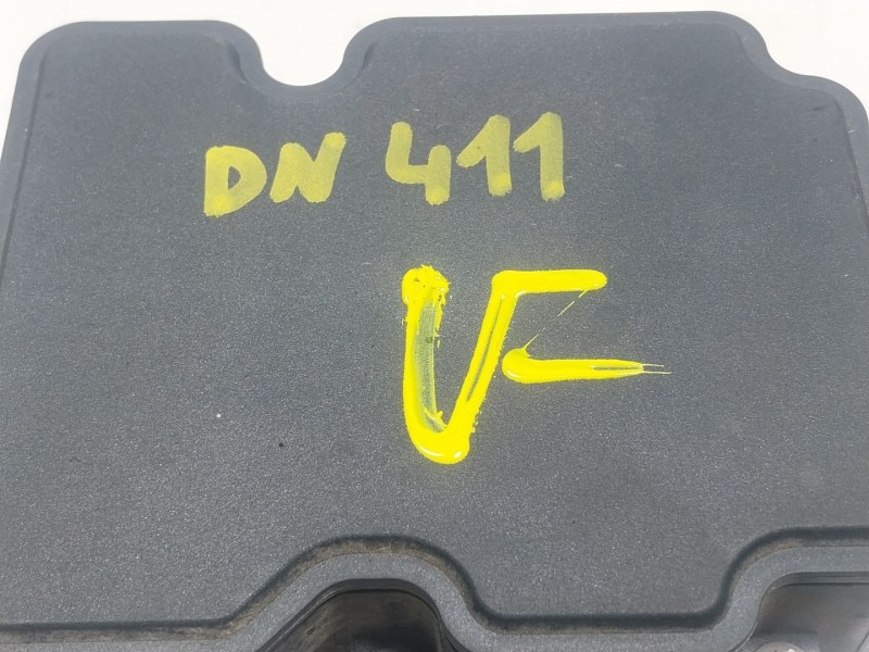 Recambio de abs para dacia sandero ii tce 90 (b8m1, b8ma) referencia OEM IAM 476606853R 476601203R 