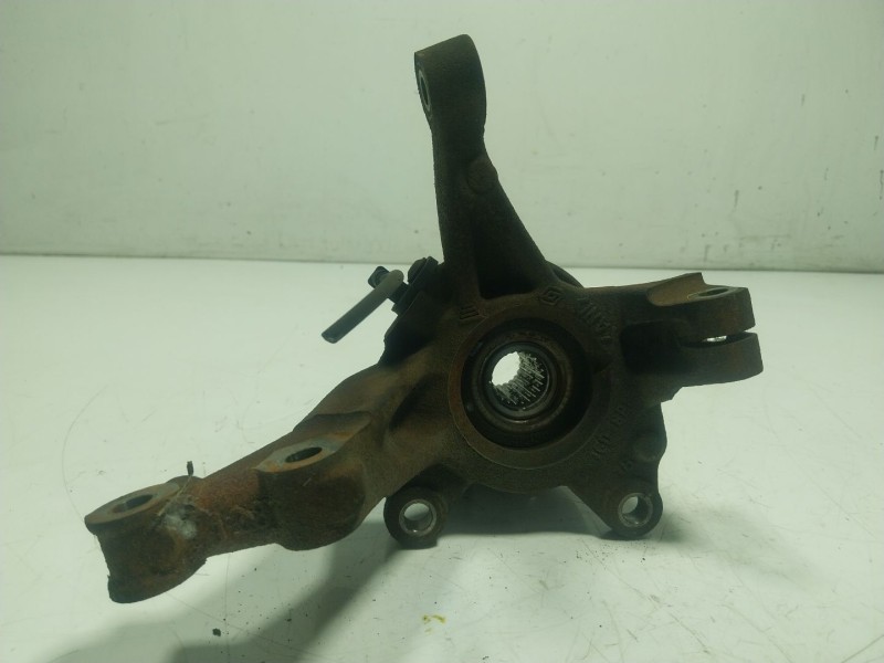 Recambio de mangueta delantera derecha para dacia sandero ii tce 90 (b8m1, b8ma) referencia OEM IAM 400142563R  