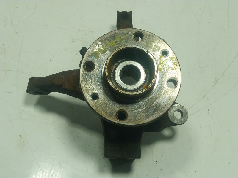 Recambio de mangueta delantera derecha para dacia sandero ii tce 90 (b8m1, b8ma) referencia OEM IAM 400142563R  