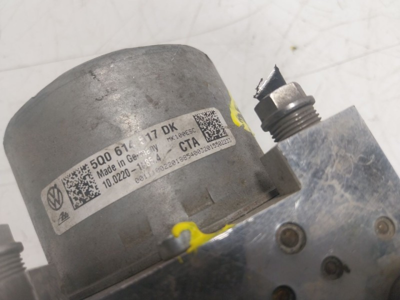 Recambio de abs para seat leon (5f1) 1.6 tdi referencia OEM IAM 5Q0614517DKBEF 5Q0614517DK 