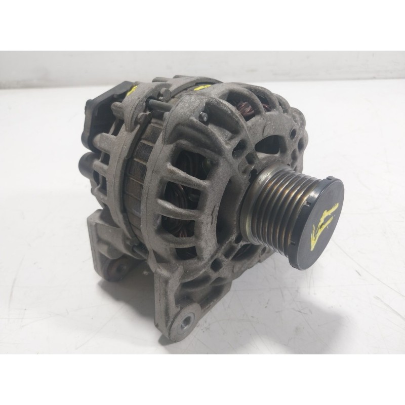 Recambio de alternador para dacia sandero ii 1.0 tce 90 gpf referencia OEM IAM 231002854R  