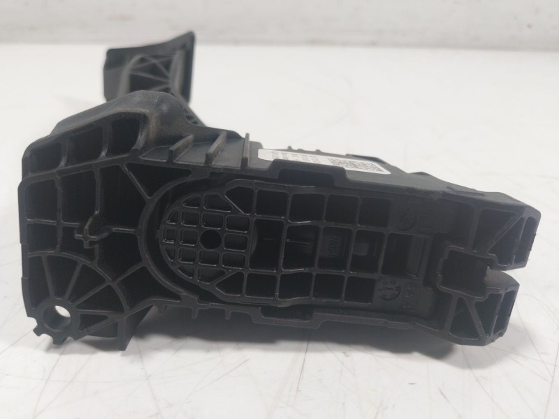 Recambio de potenciometro pedal para seat leon (5f1) 1.2 tsi referencia OEM IAM  5Q1723503H 