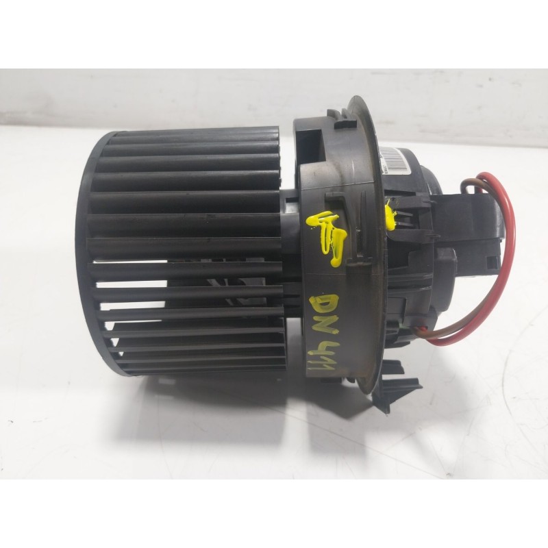 Recambio de motor calefaccion para dacia sandero ii tce 90 (b8m1, b8ma) referencia OEM IAM 272100975R N109038B 