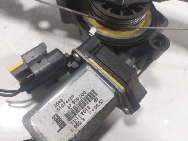 Recambio de elevalunas delantero derecho para ford ka (ru8) 1.2 referencia OEM IAM  51974459 
