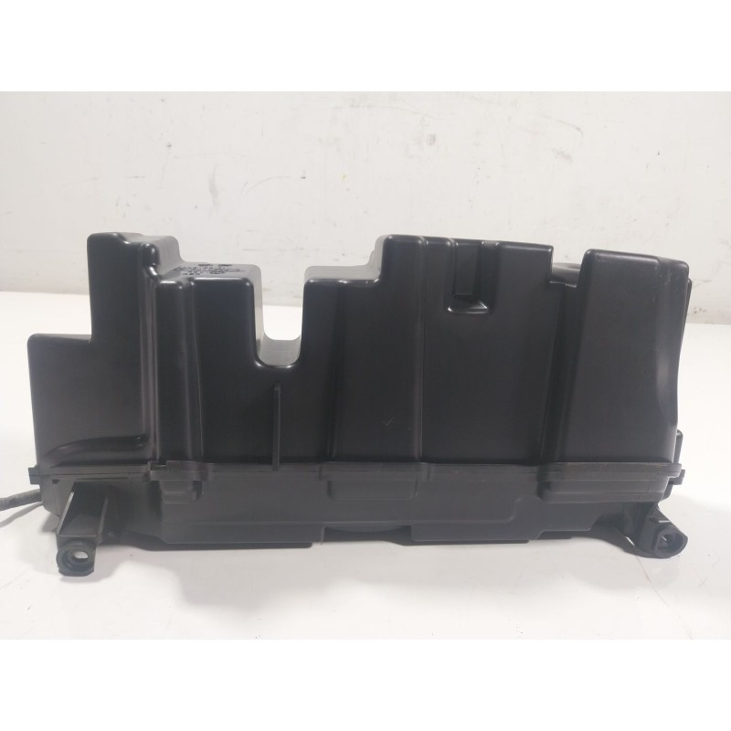 Recambio de modulo electronico para audi a4 b9 avant (8w5, 8wd) 35 tdi mild hybrid referencia OEM IAM  8W9035382B 