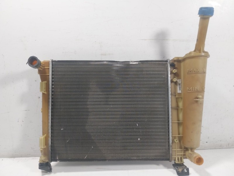 Recambio de radiador agua para ford ka (ru8) 1.2 referencia OEM IAM  879565000 