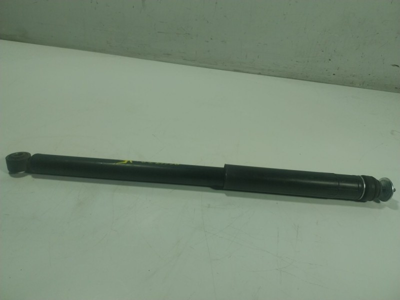 Recambio de amortiguador trasero derecho para suzuki vitara (ly) 1.6 (apk 416) referencia OEM IAM  4180054PA0 