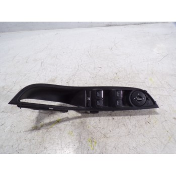 MANDO ELEVALUNAS DELANTERO IZQUIERDO 2033142 AM5T14A132CB 