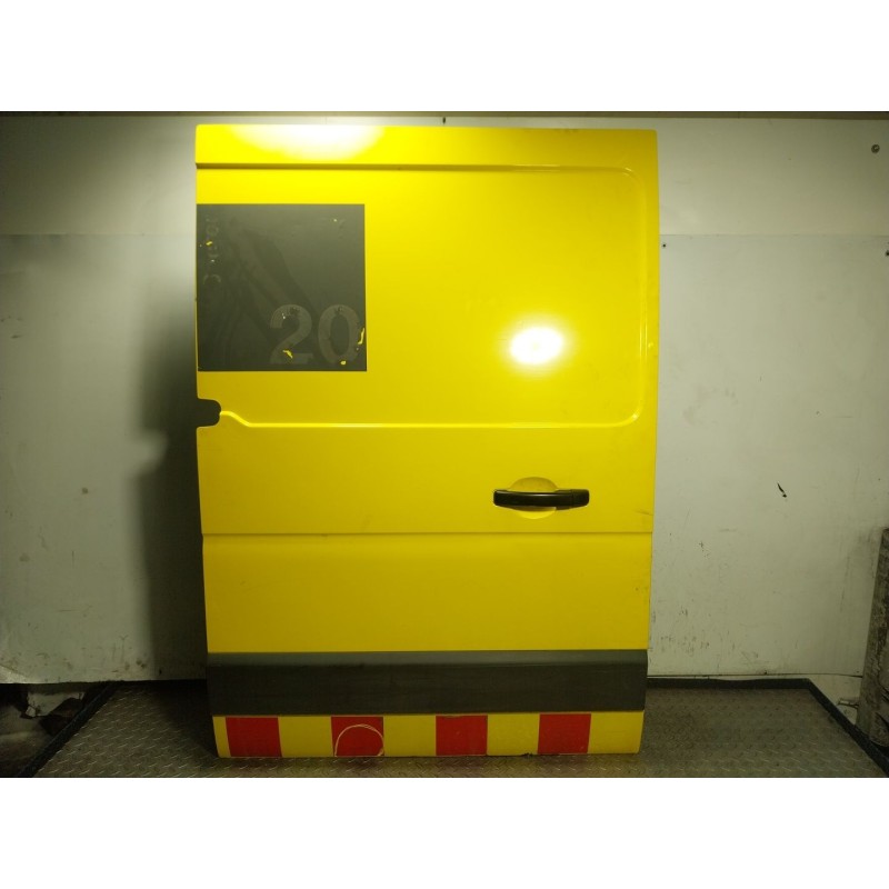 Recambio de puerta lateral derecha para renault master iii furgoneta (fv) 2.3 dci 110 fwd (fv0r, fv0w) referencia OEM IAM 821002