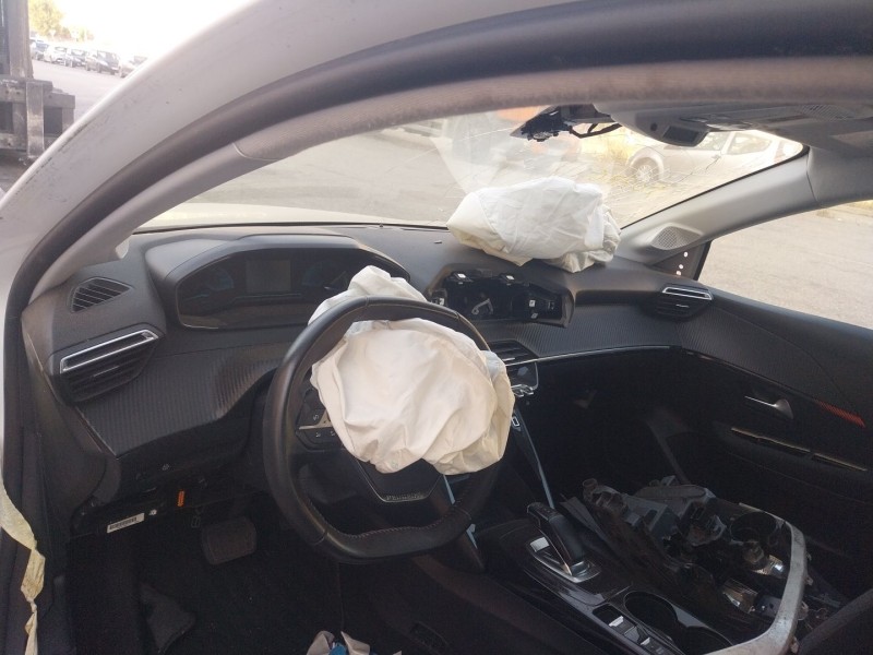 peugeot 208 ii (ub_, up_, uw_, uj_) del año 2020