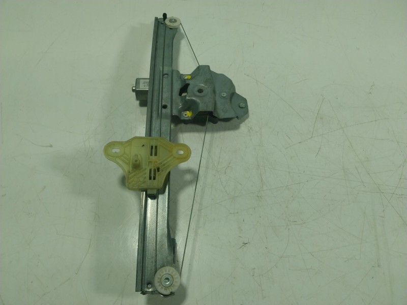 Recambio de elevalunas delantero derecho para renault clio iv (bh_) 1.5 dci 90 referencia OEM IAM  128001471B 