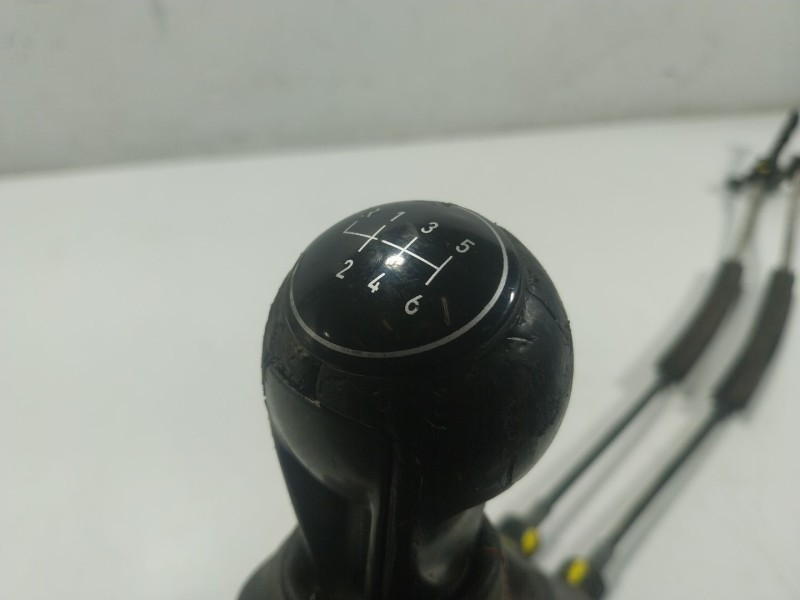 Recambio de palanca cambio para seat ibiza iv (6j5, 6p1) 2.0 tdi referencia OEM IAM  6Q0711049CE 