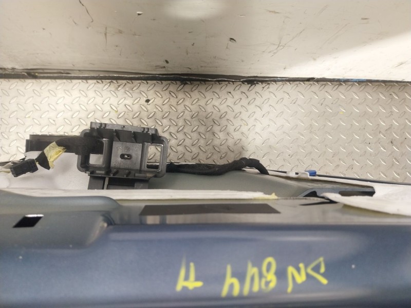 Recambio de puerta trasera izquierda para peugeot 3008 monospace (0u_) 1.6 bluehdi 120 referencia OEM IAM   