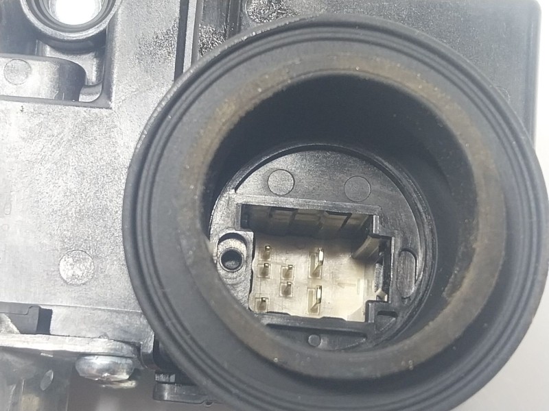 Recambio de elevalunas trasero derecho para lexus lbx hybrid 1.5 vvti hybrid (mayh10l) referencia OEM IAM  8571052390 