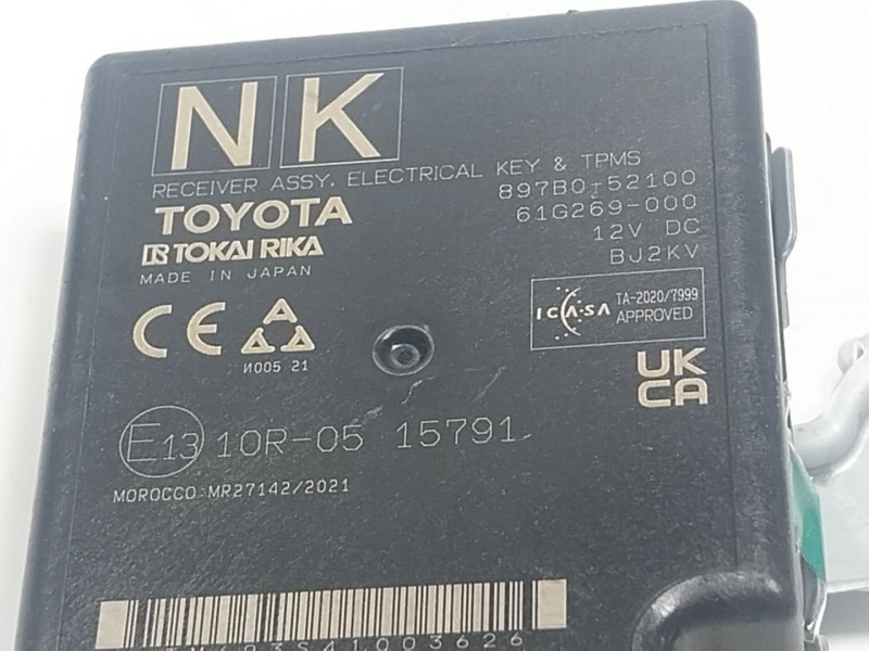 Recambio de modulo electronico para lexus lbx hybrid 1.5 vvti hybrid (mayh10l) referencia OEM IAM  897B052100 