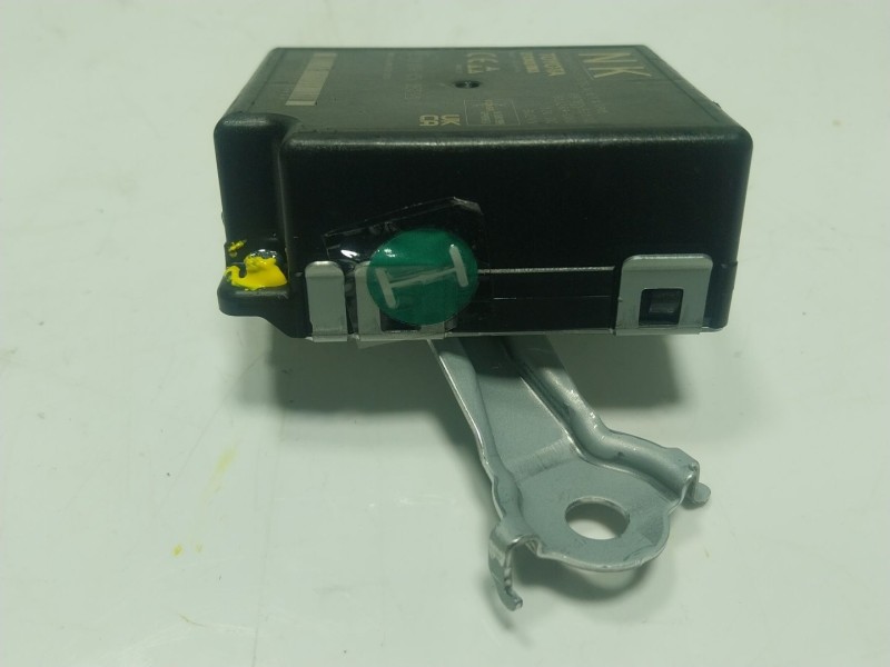 Recambio de modulo electronico para lexus lbx hybrid 1.5 vvti hybrid (mayh10l) referencia OEM IAM  897B052100 