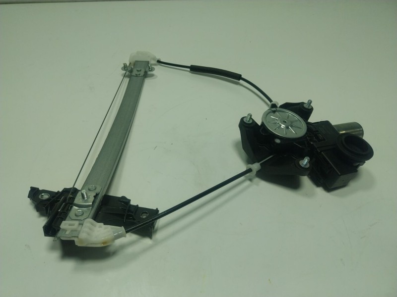 Recambio de elevalunas trasero izquierdo para lexus lbx hybrid 1.5 vvti hybrid (mayh10l) referencia OEM IAM  8572052360 