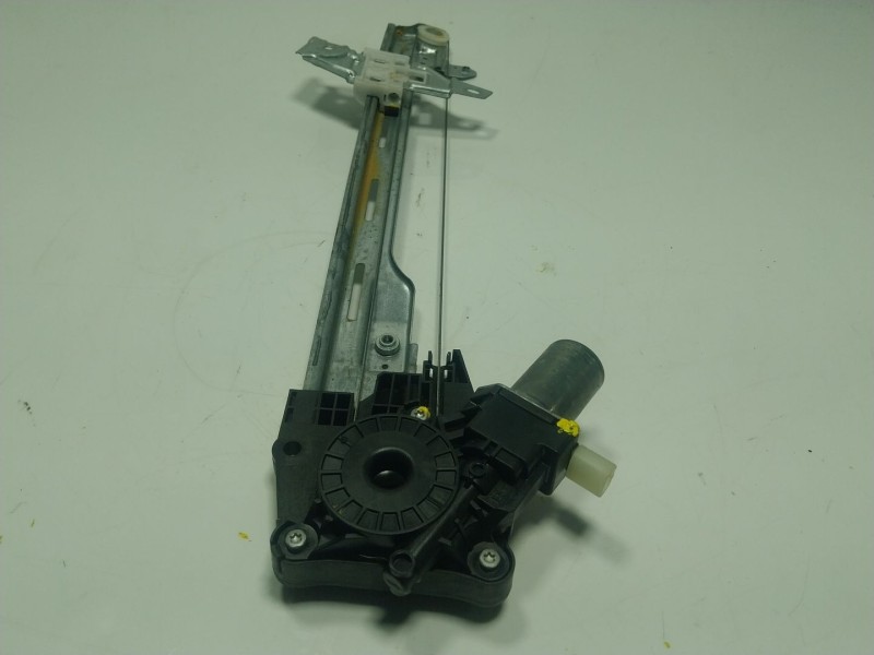 Recambio de elevalunas delantero derecho para suzuki vitara (ly) 1.6 (apk 416) referencia OEM IAM   