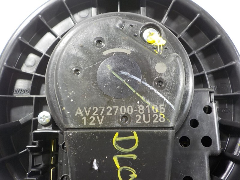 Recambio de motor calefaccion para toyota verso 1.6 16v cat referencia OEM IAM 8710302150 AV2727008105 