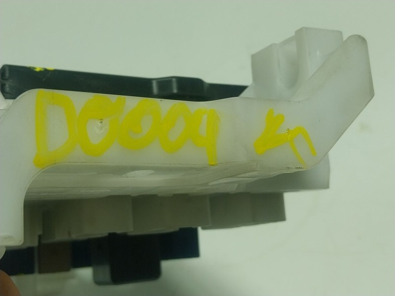 Recambio de caja reles / fusibles para suzuki vitara (ly) 1.6 (apk 416) referencia OEM IAM  AA1A03LP1 