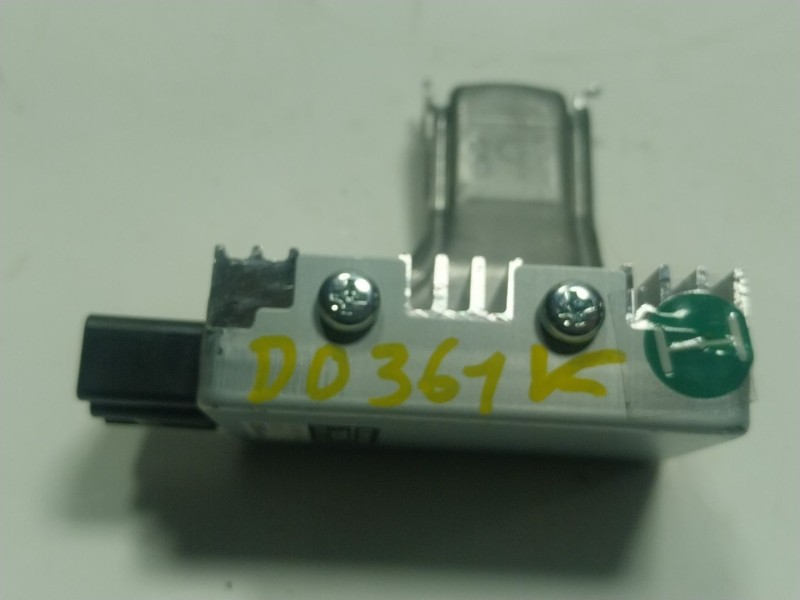 Recambio de modulo electronico para lexus lbx hybrid 1.5 vvti hybrid (mayh10l) referencia OEM IAM  8957052050 