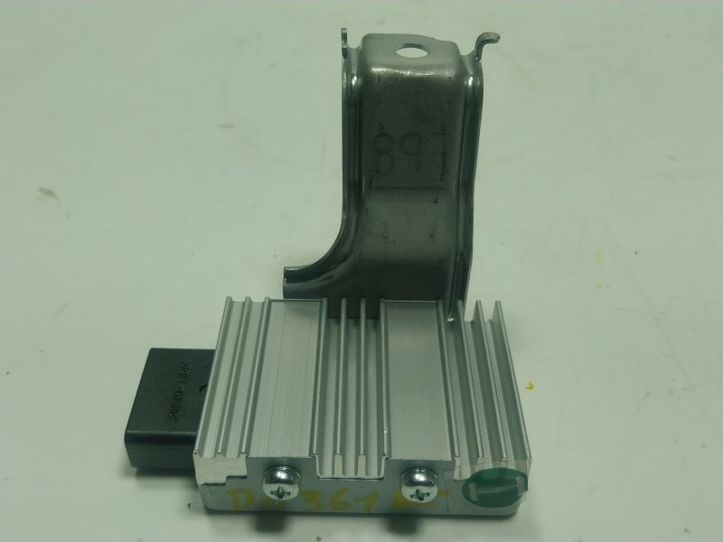 Recambio de modulo electronico para lexus lbx hybrid 1.5 vvti hybrid (mayh10l) referencia OEM IAM  8957052050 