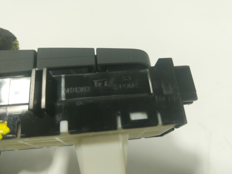 Recambio de mando multifuncion para toyota yaris cross (mxp_) 1.5 hybrid (mxpj10) referencia OEM IAM  M81303 