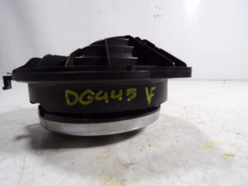 Recambio de maneta porton para volkswagen polo 1.0 tsi referencia OEM IAM 2G6827469FOD  