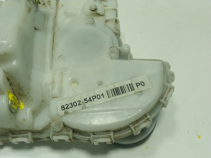 Recambio de cerradura puerta trasera izquierda para suzuki vitara (ly) 1.6 (apk 416) referencia OEM IAM  8230254P01 