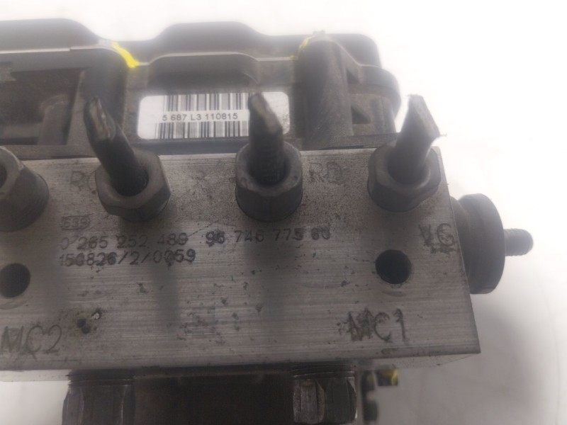 Recambio de abs para peugeot 3008 monospace (0u_) 1.6 bluehdi 120 referencia OEM IAM  9674677580 