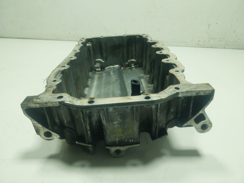 Recambio de carter para seat ibiza iv (6j5, 6p1) 2.0 tdi referencia OEM IAM  03G103603 