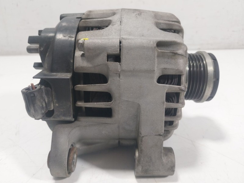 Recambio de alternador para opel insignia a (g09) 1.4 (68) referencia OEM IAM  13588296 