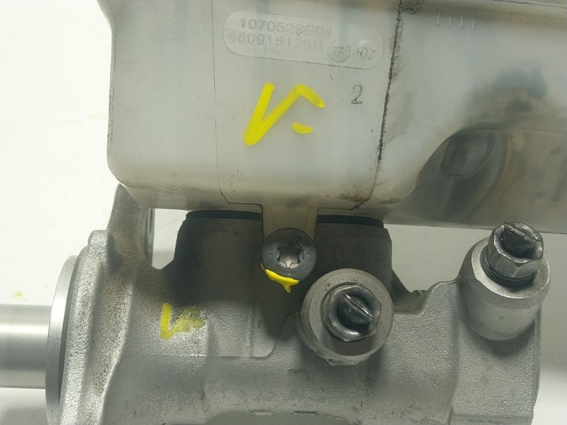 Recambio de bomba freno para renault clio iv (bh_) 1.5 dci 90 referencia OEM IAM  460915125R 